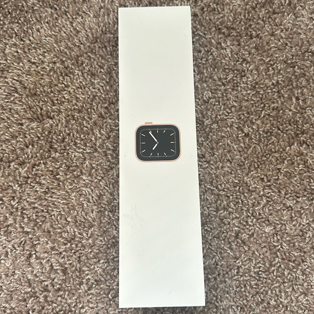 40 mm Apple Watch Series 5